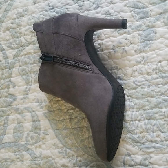 New gray suede booties by bandolino - Picture 3 of 6